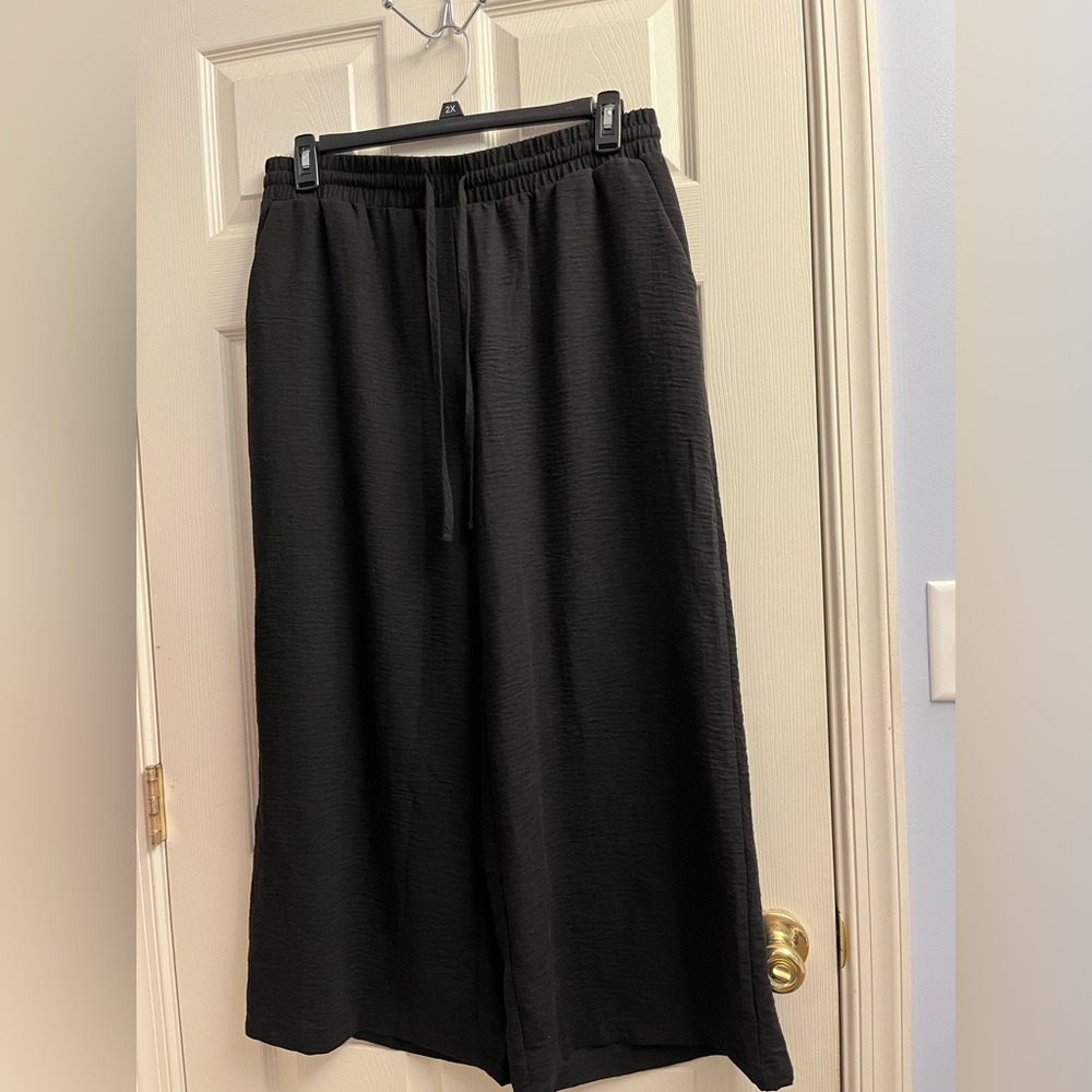Zenana Women’s Crepe Elastic Banded Textured Black Pants 2x - Picture 4 of 9